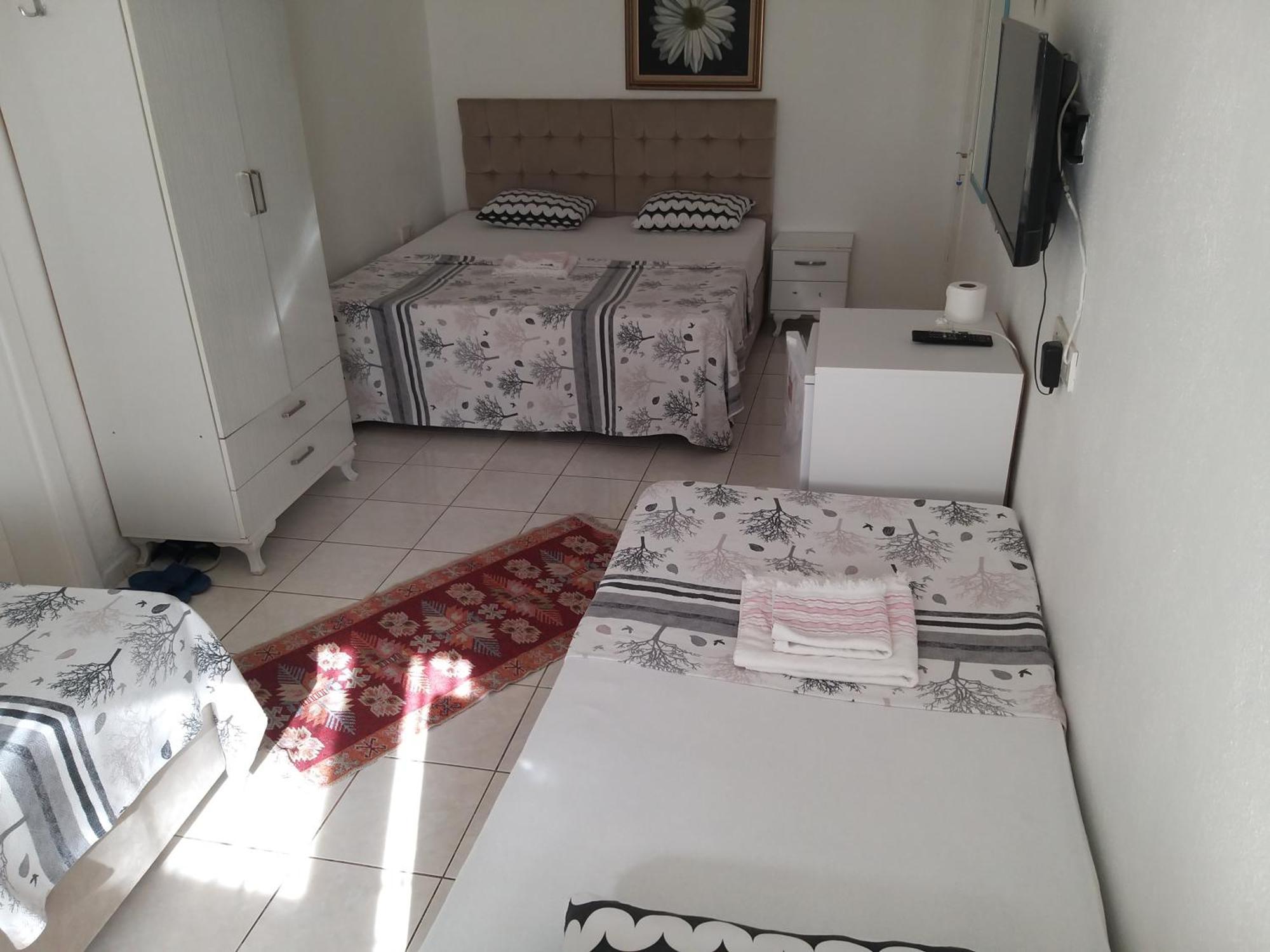Beyaz Apart Pansiyon Çeşme Εξωτερικό φωτογραφία