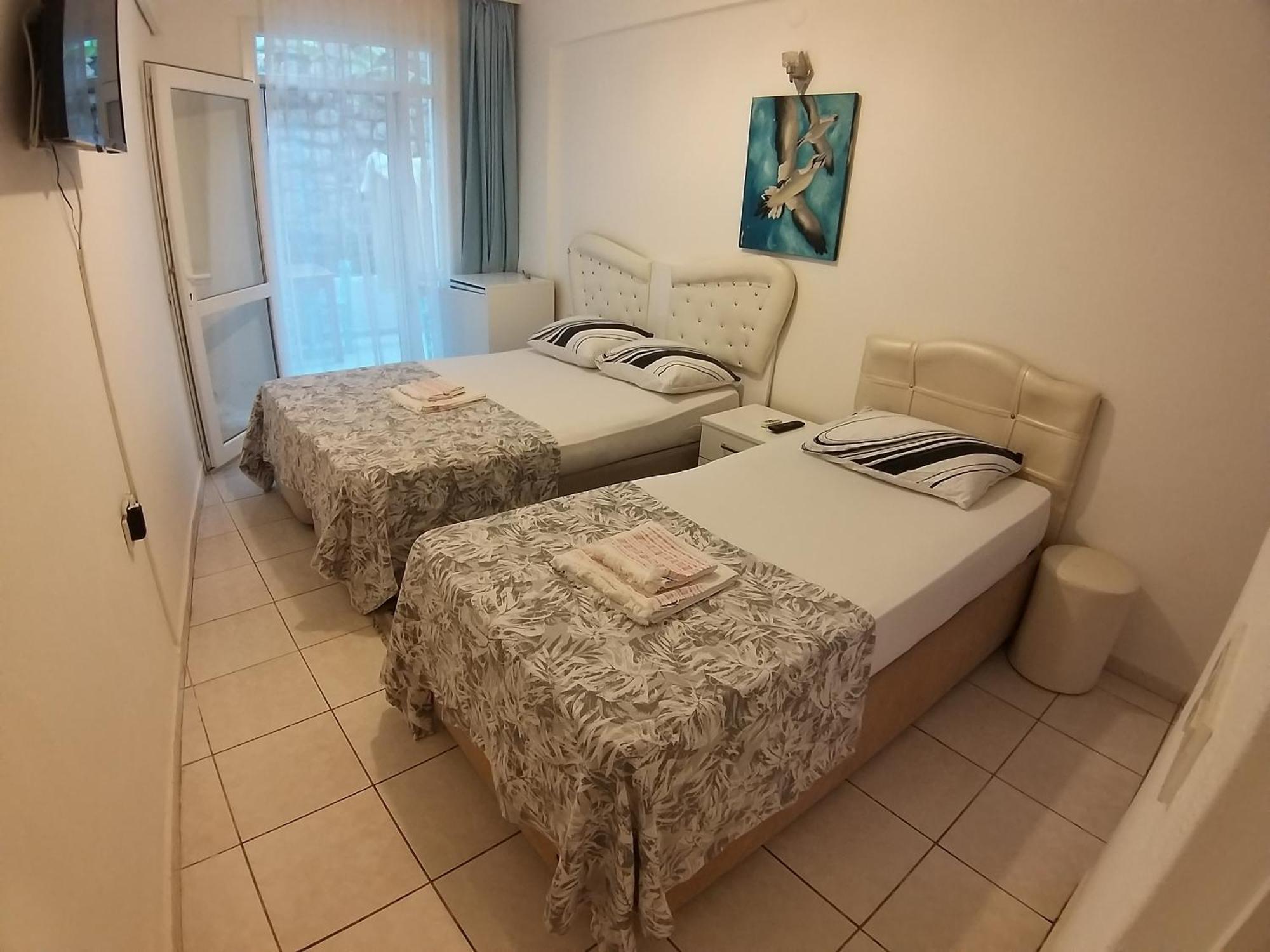 Beyaz Apart Pansiyon Çeşme Εξωτερικό φωτογραφία