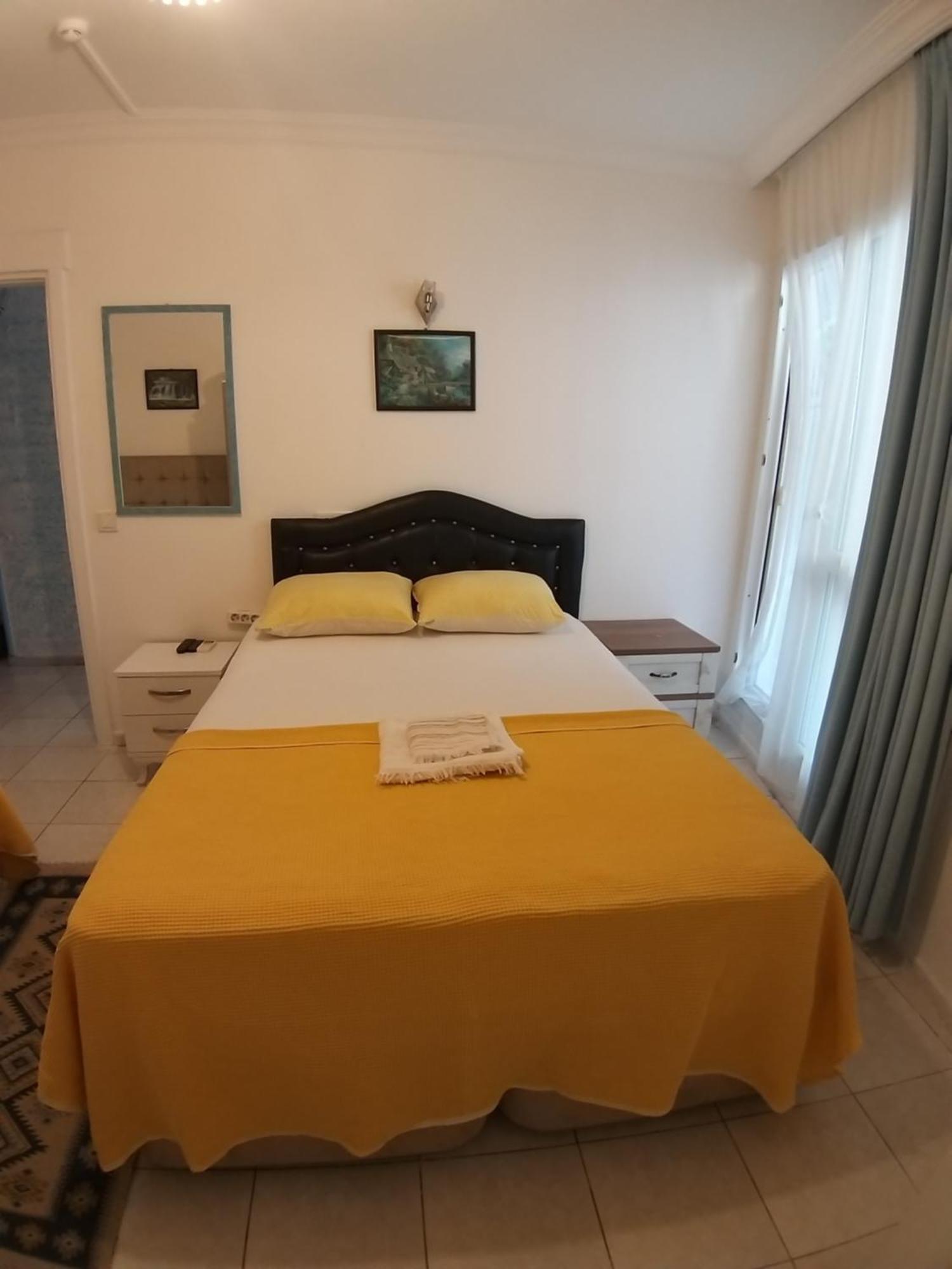 Beyaz Apart Pansiyon Çeşme Εξωτερικό φωτογραφία