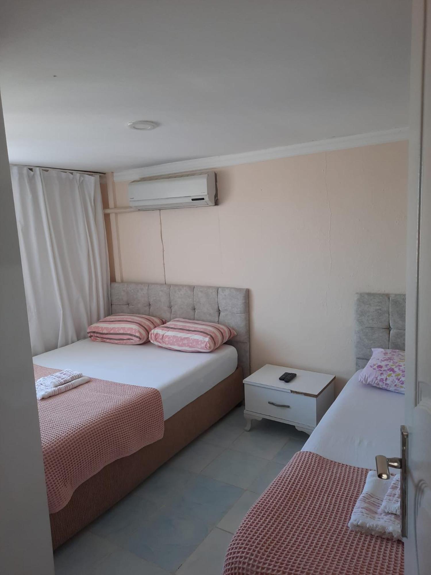 Beyaz Apart Pansiyon Çeşme Εξωτερικό φωτογραφία