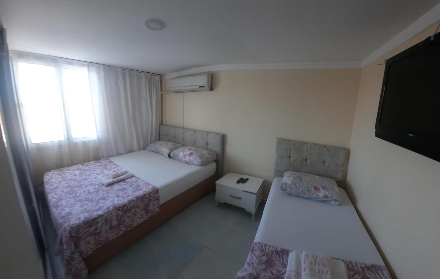 Beyaz Apart Pansiyon Çeşme Εξωτερικό φωτογραφία